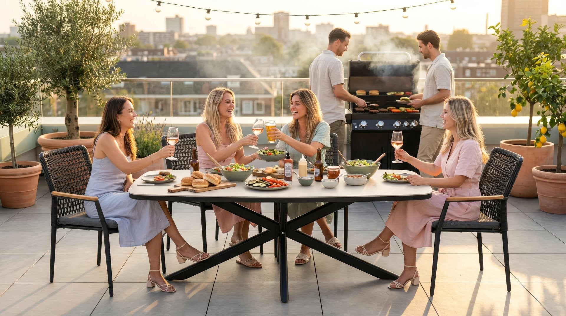 Baxter-Fix Gartentisch mit Sinterstone-Tischplatte in Beige und Aluminiumgestell in Anthrazit, 240x110 cm.