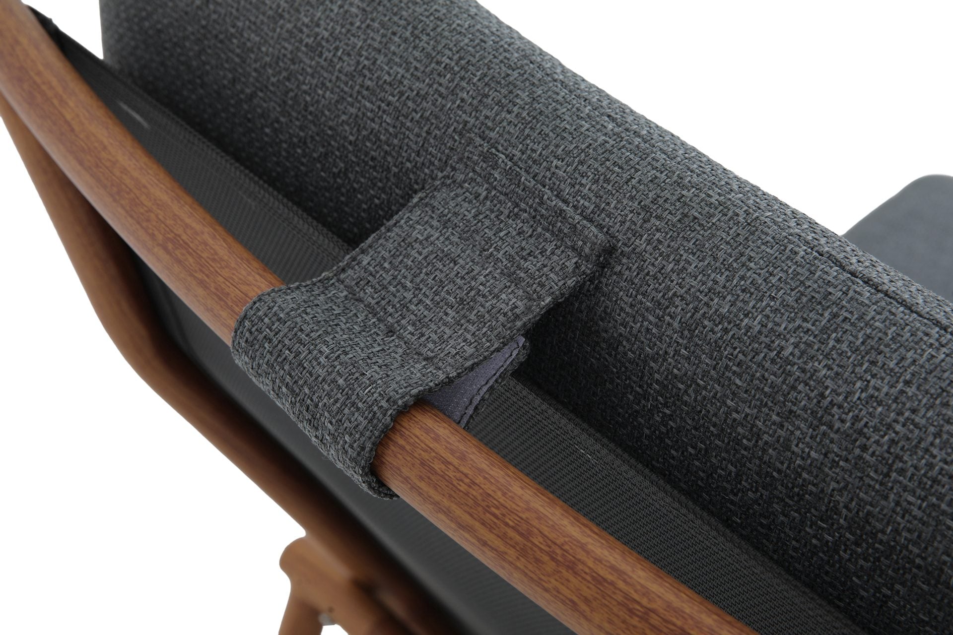 Fauteuil-Set Billie mit Aluminiumgestell in Holzoptik, Textilenbespannung und dunkelgrauen Outdoor-Kissen