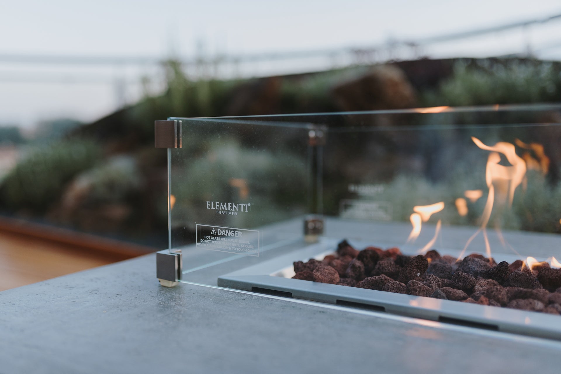 Hampton - fire table