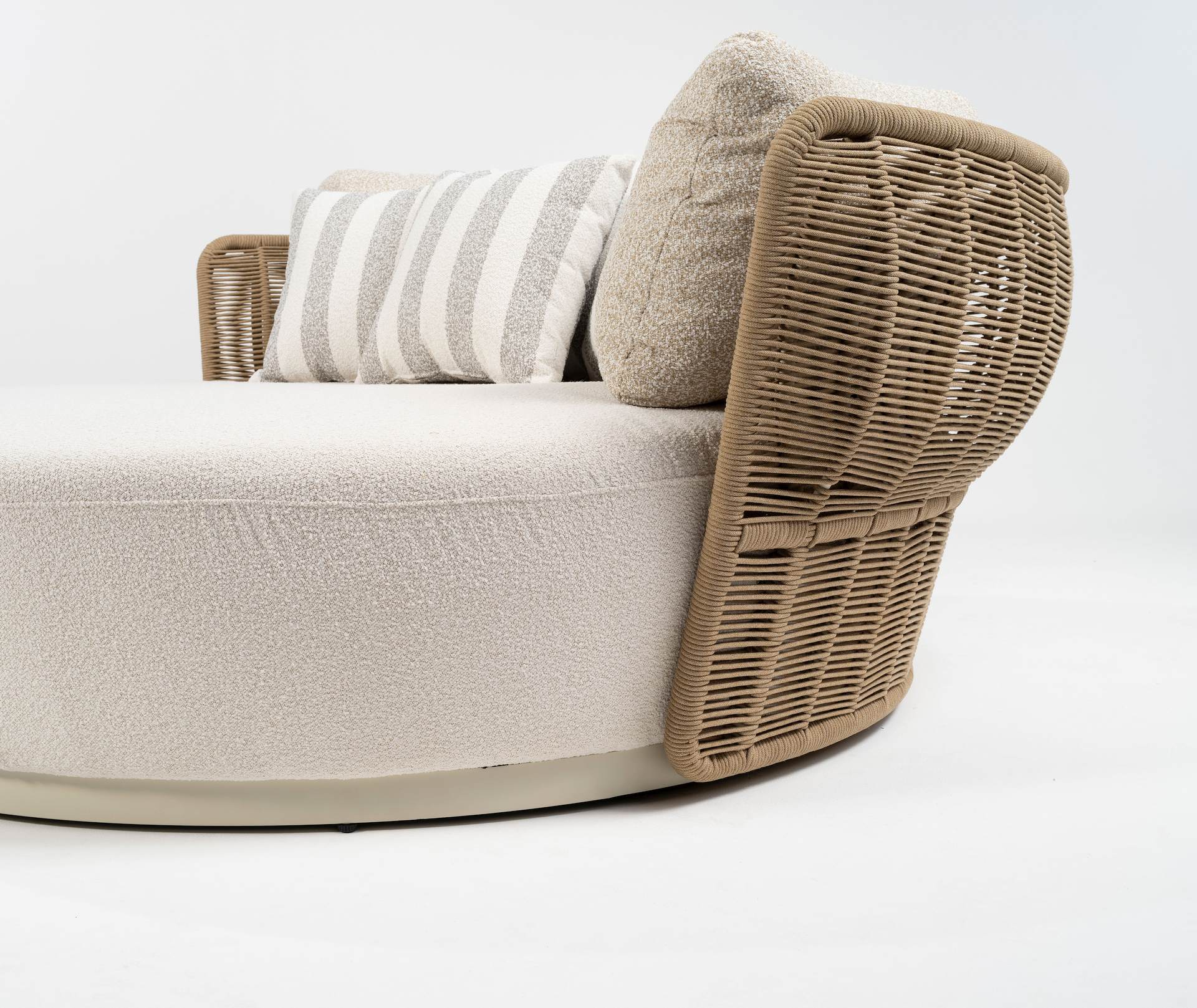Ireen Daybed