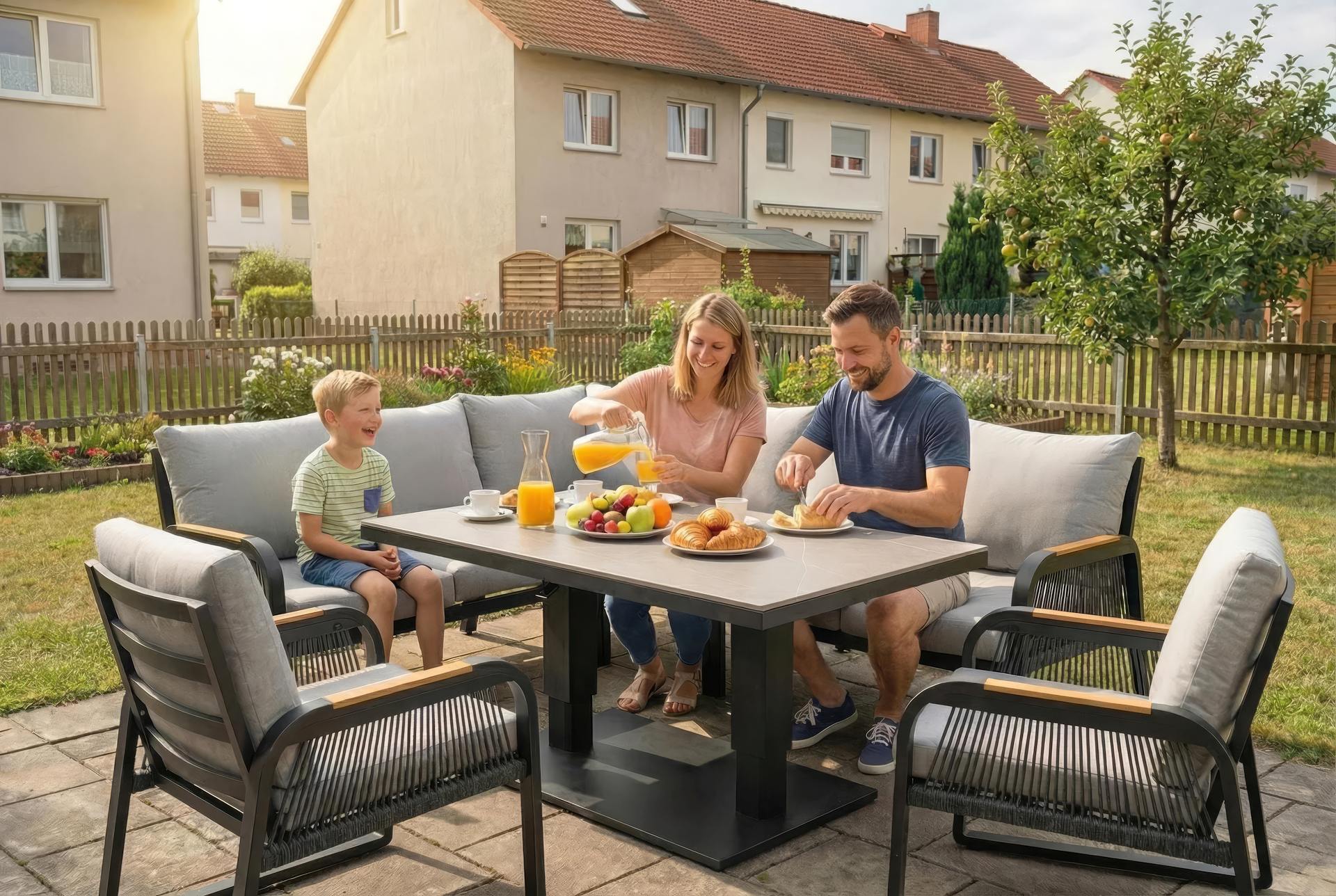 Eckbankgruppe Lara mit höhenverstellbarem Tisch, Sinterstone Tischplatte und Aluminiumgestell in Anthrazit
