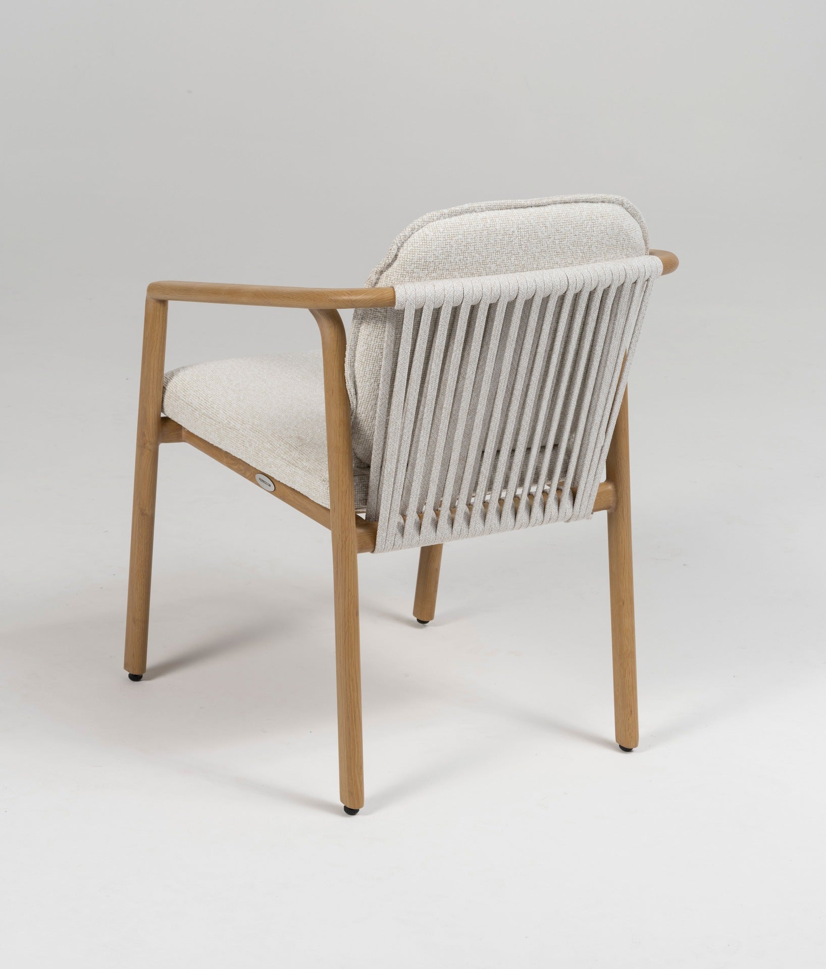 Olenna Gartenstuhl hellgrau mit Aluminiumgestell im Holzdekor, Textilschnur-Rückenlehne in Hellgrau und Sitzkissen in Creme