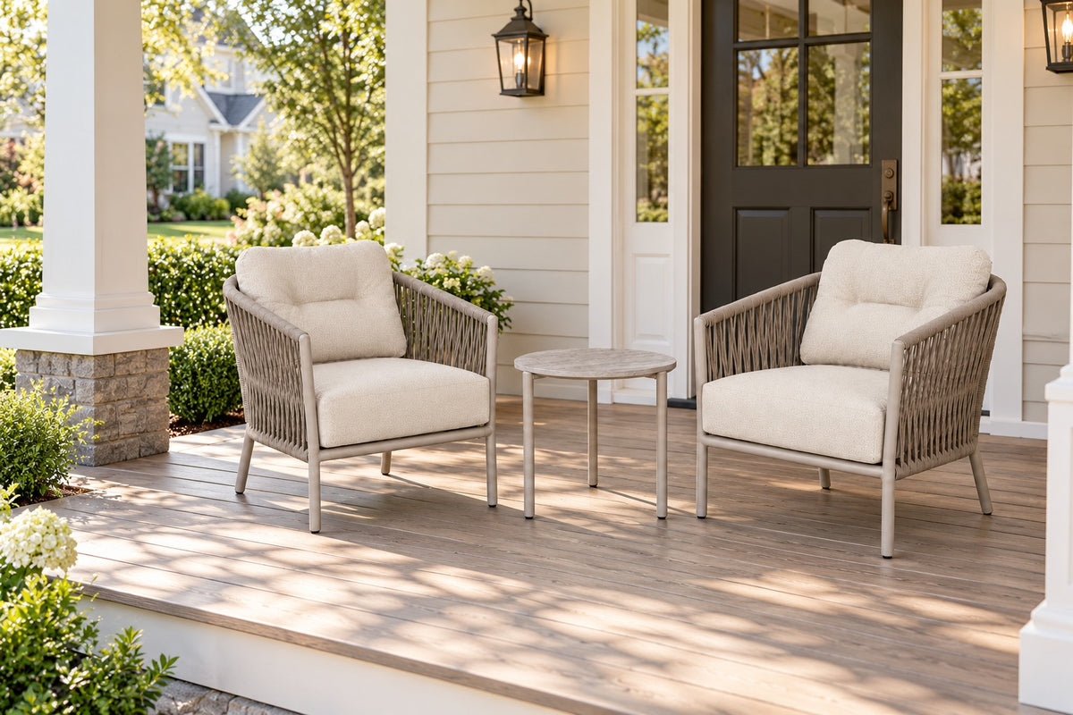 Becky Fauteuil-Set auf einer sonnigen Veranda