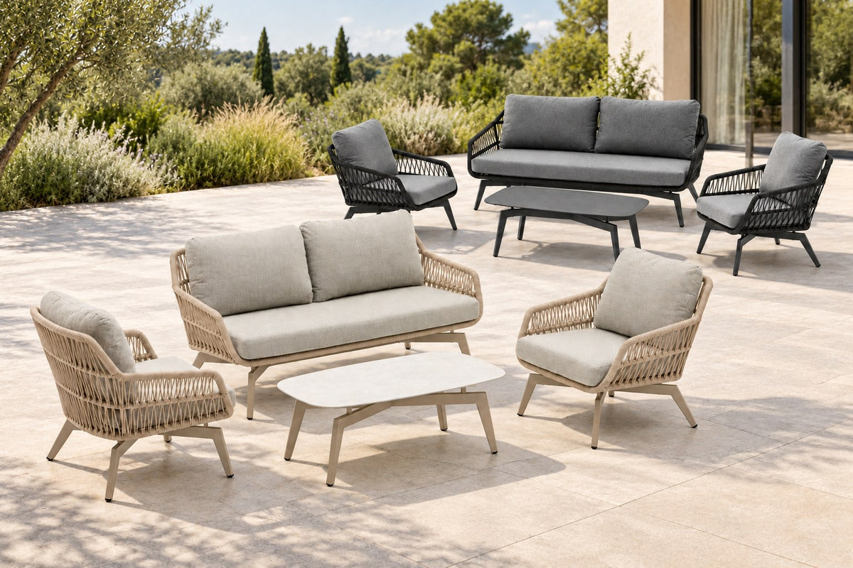 Serena Gartenlounge in Beige-Grau und Anthrazit auf einer sonnigen Terrasse