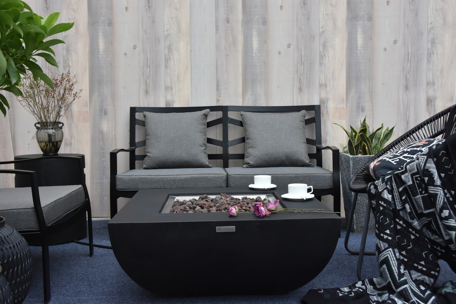 Aurora_Feuertisch_Outdoor_Garten_Gartenmoebelshop