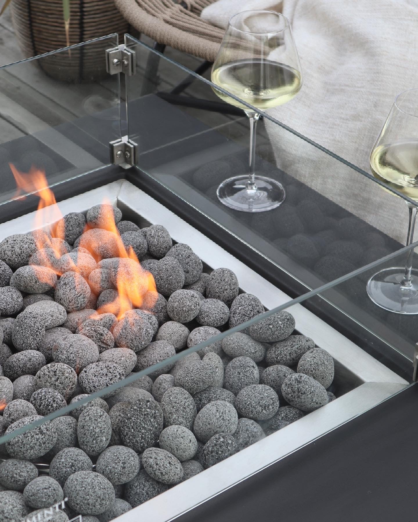 Aurora_Feuertisch_Outdoor_Garten_Gartenmoebelshop