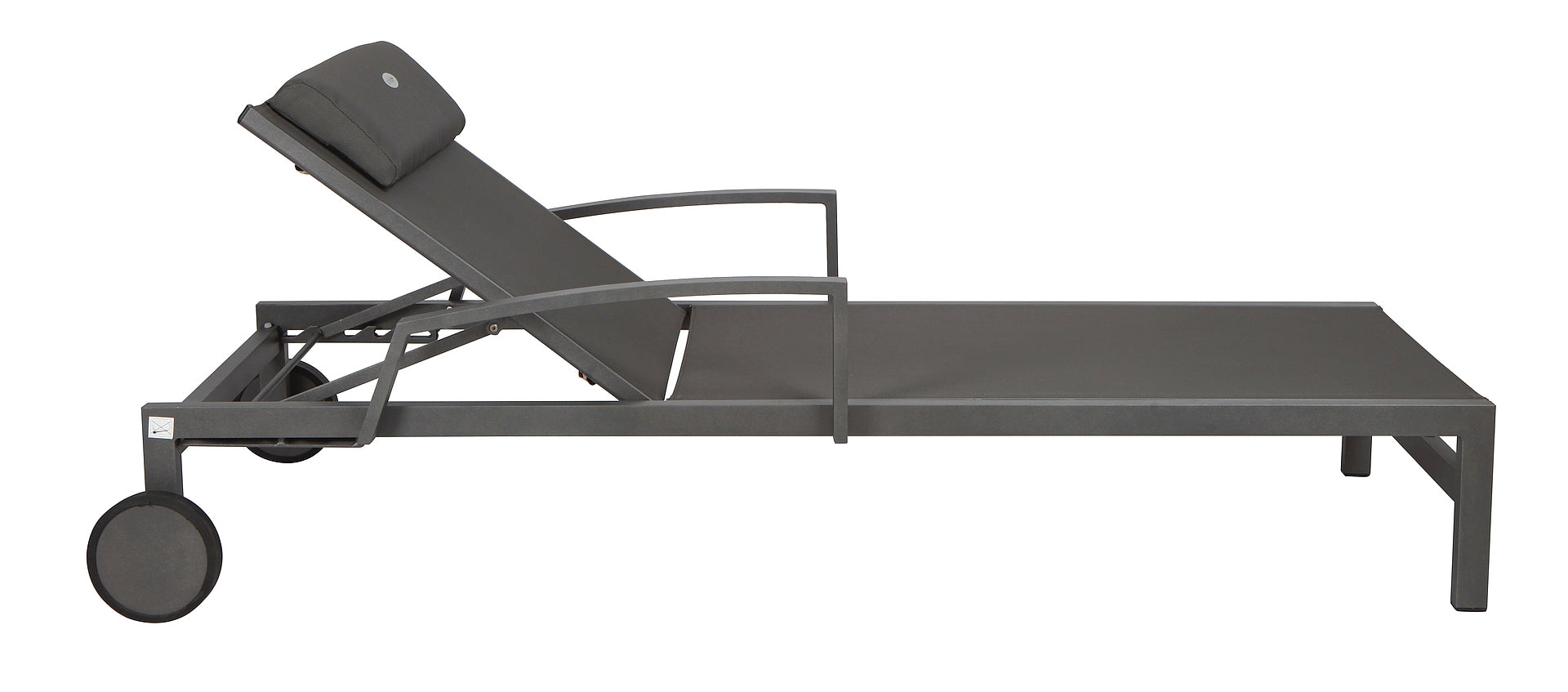 Sonnenliege Caesar mit Aluminiumgestell und Textilen-Bespannung in Dunkelgrau, ausgestattet mit Armstützen und Kopfpolster.