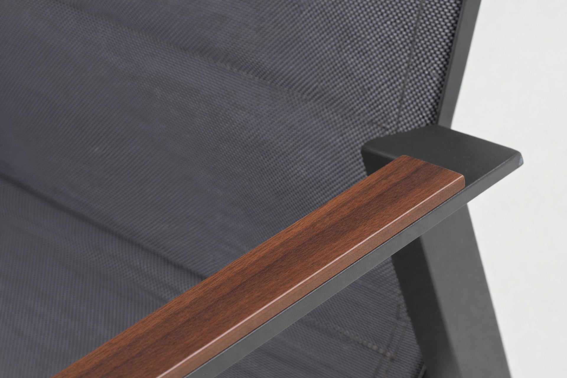 Devin Plus Gartenstuhl