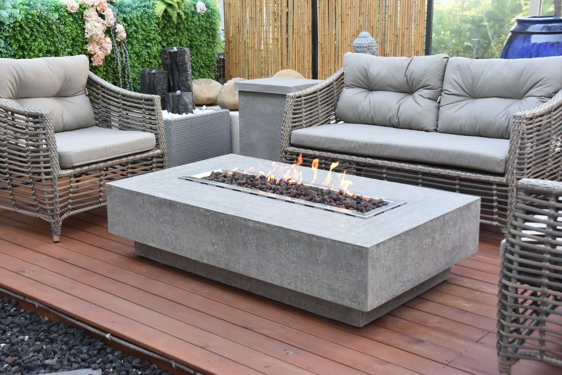 Hampton - fire table