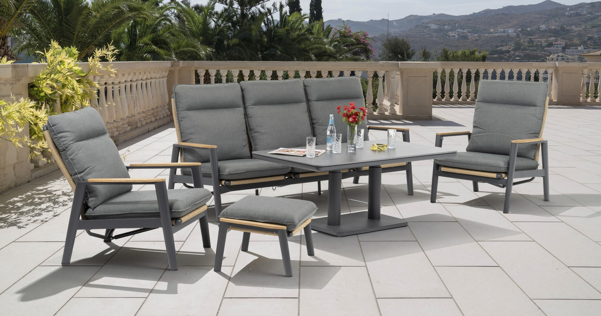 Exklusive GartenEsstischgruppen & Eckbankgruppen