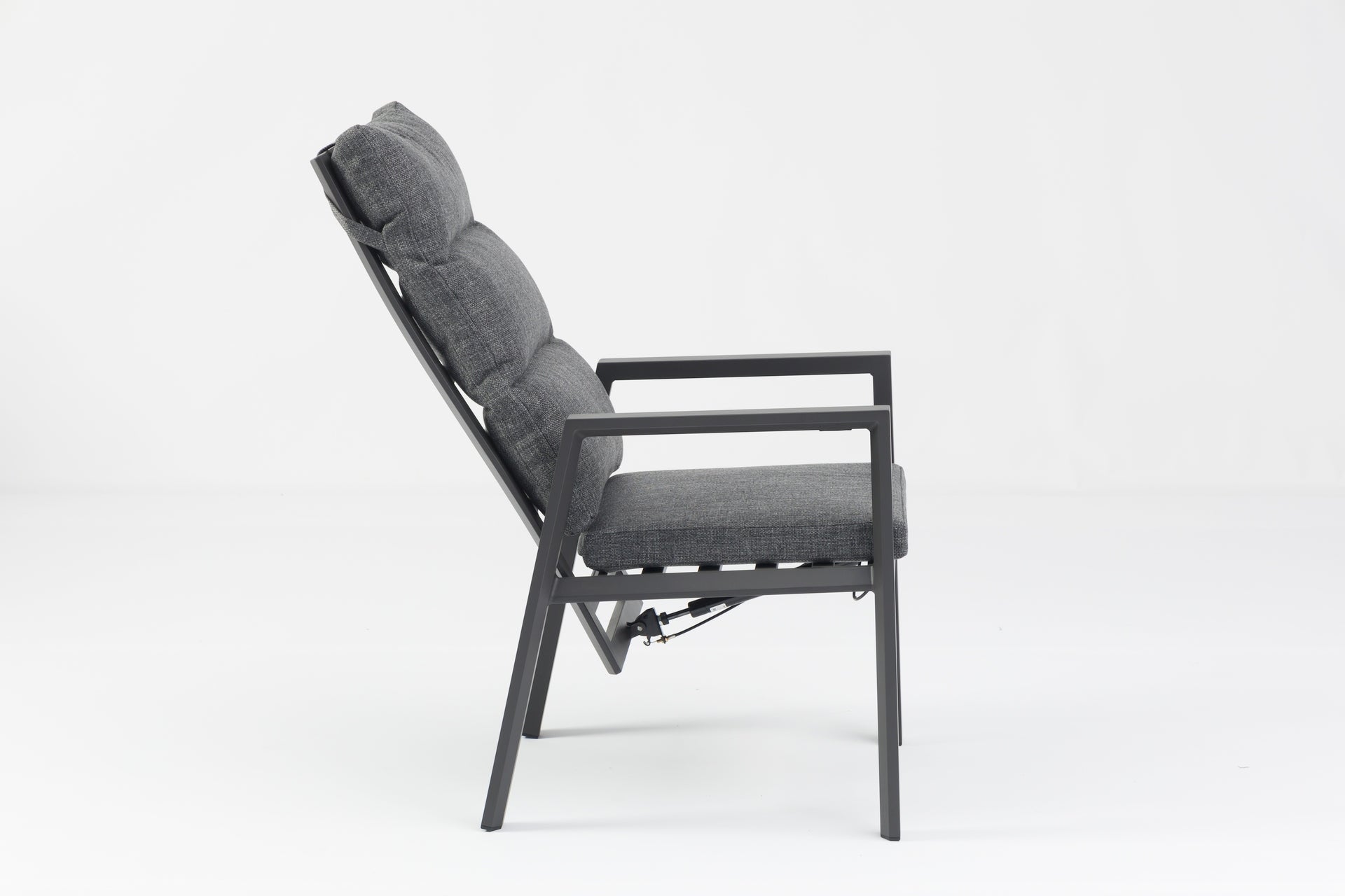 Nicosia Eckbankgruppe mit höhenverstellbarem Ausziehtisch und verstellbaren Rückenlehnen