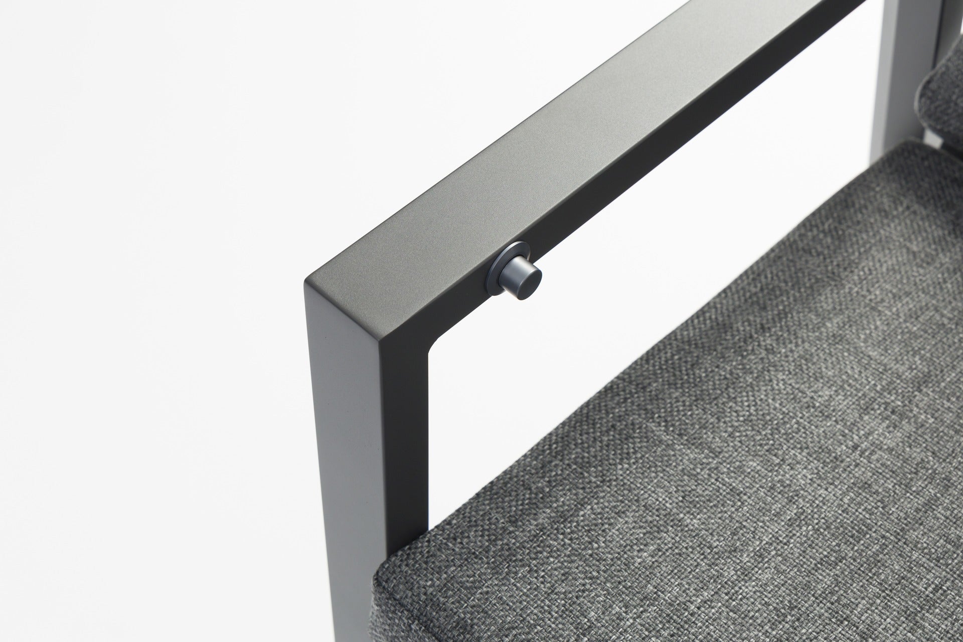 Nicosia Eckbankgruppe mit höhenverstellbarem Ausziehtisch und verstellbaren Rückenlehnen