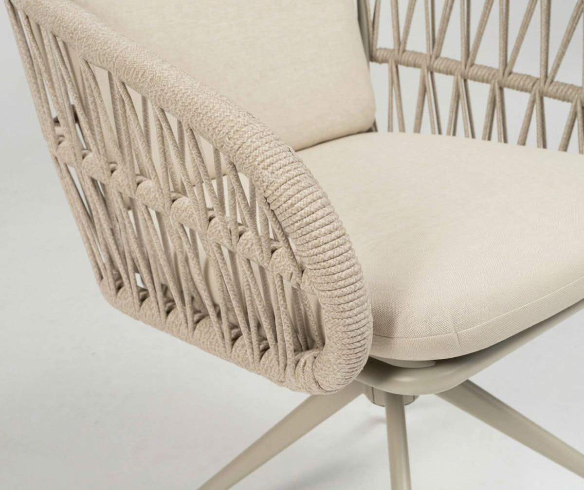 Serena Gartenstuhl Beige – Ansicht 4, drehbarer Outdoor-Stuhl mit Aluminiumgestell, Textilschnüren und Kissen